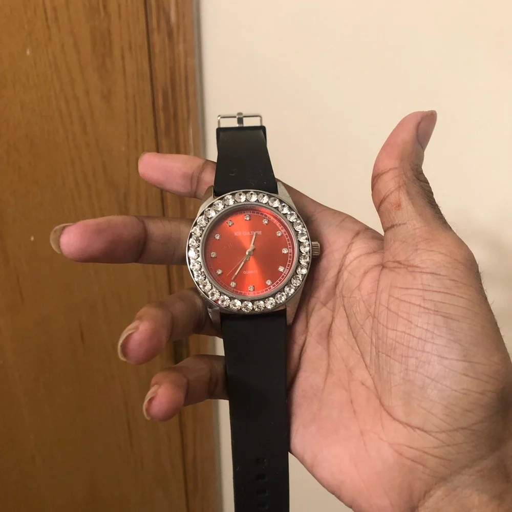 Designer watch - Picture 4 of 6